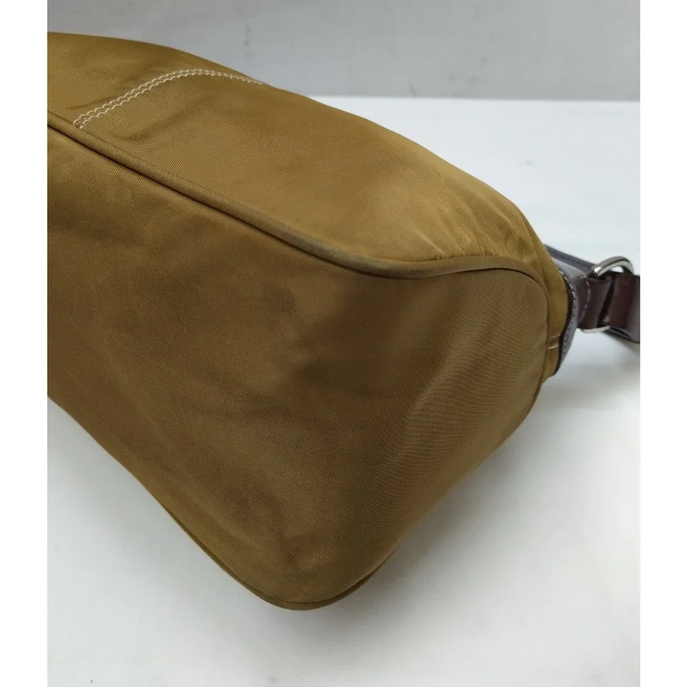 Dooney & Bourke Brown Nylon Leather Trim Zipper Closure Hobo Shoulder Bag